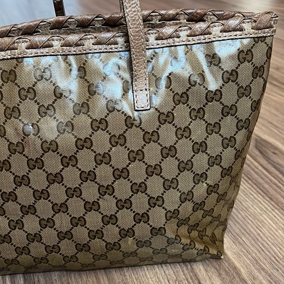 A54- 💯 % authentic Gucci shoulder bag - Picture 9 of 16